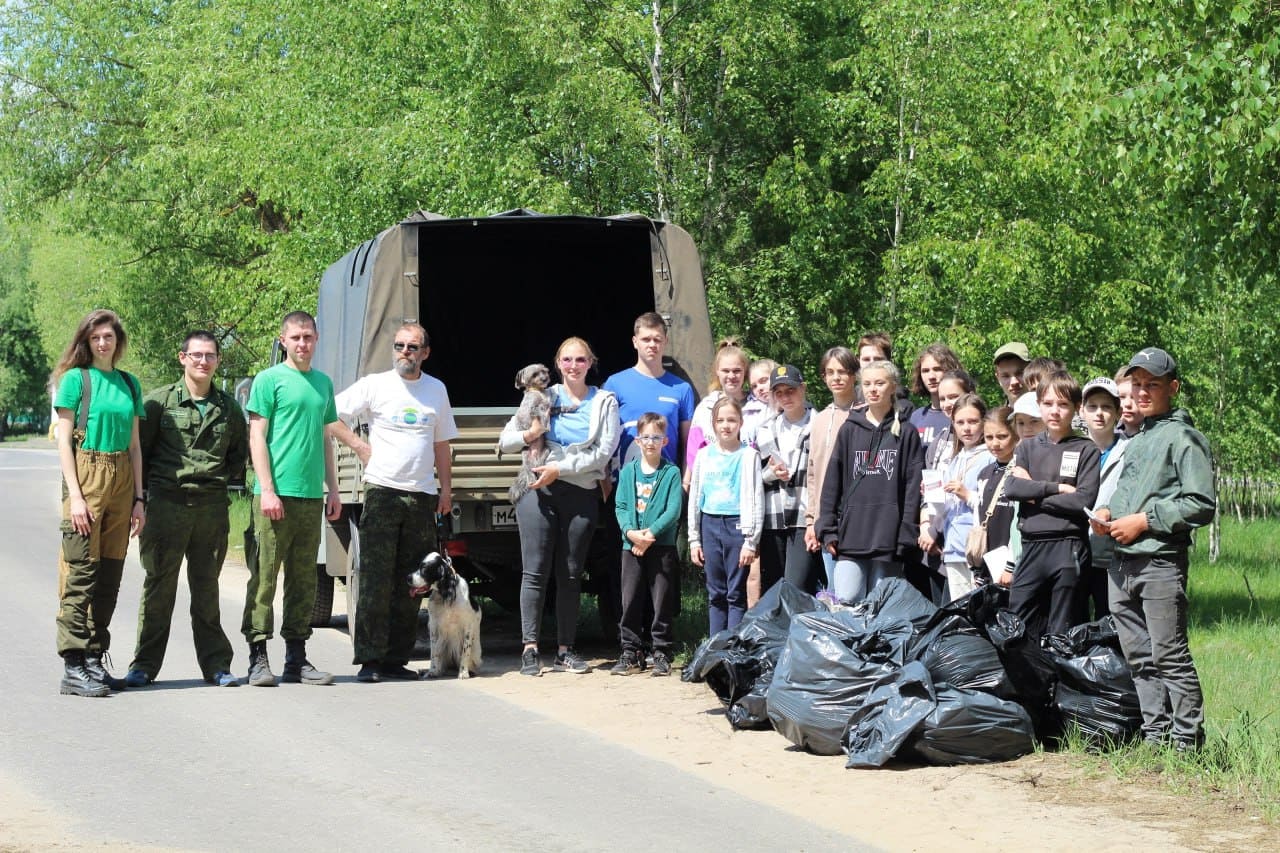 Экомарафон по уборке мусора в лесу Белоомута