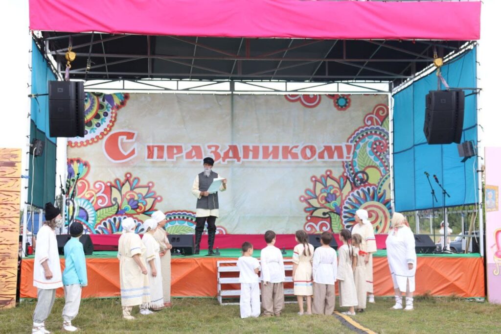 Фестиваль «Царская уха» Белоомут
